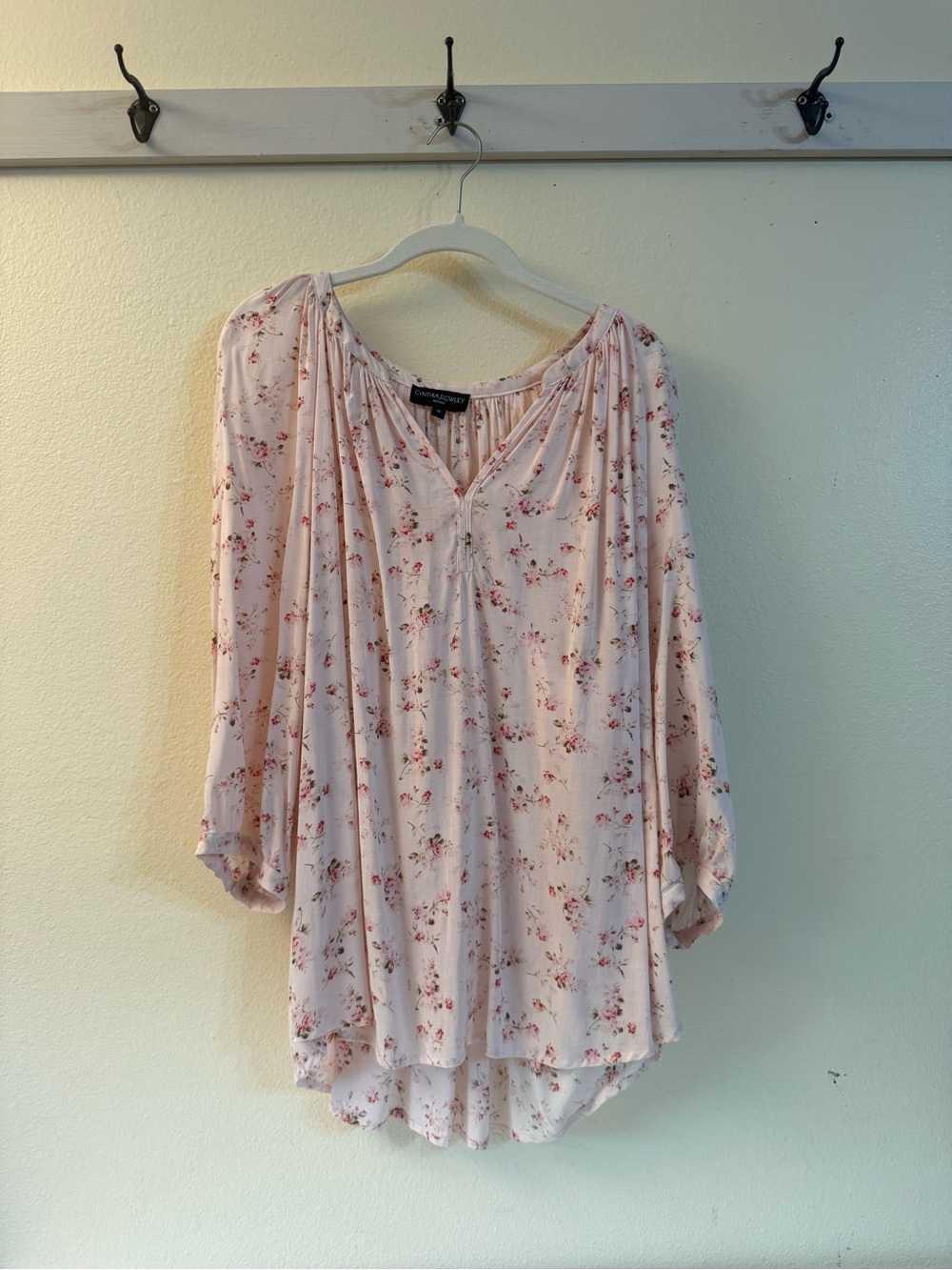 Cynthia Rowley Pale Pink Floral Peasant Tunic